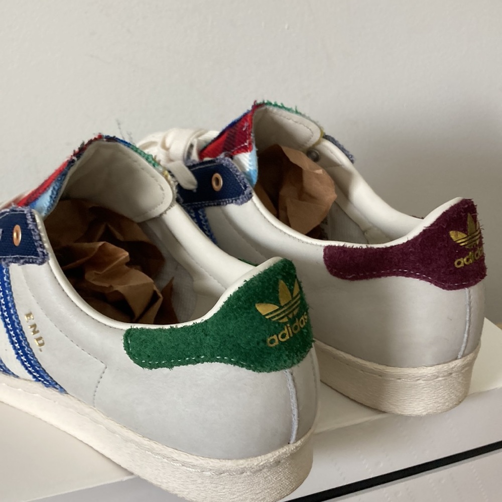 Adidas Superstars x END